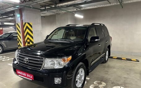 Toyota Land Cruiser 200, 2012 год, 4 200 000 рублей, 3 фотография
