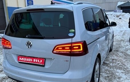 Volkswagen Sharan II, 2017 год, 2 040 000 рублей, 9 фотография