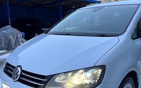 Volkswagen Sharan II, 2017 год, 2 040 000 рублей, 15 фотография