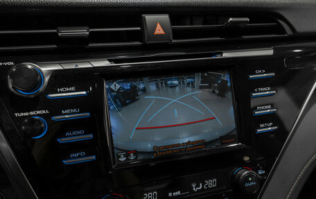 Toyota Camry, 2018 год, 2 580 000 рублей, 17 фотография