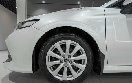 Toyota Camry, 2018 год, 2 580 000 рублей, 22 фотография