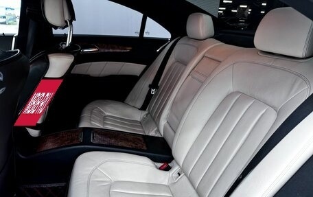 Mercedes-Benz CLS, 2012 год, 2 349 000 рублей, 26 фотография