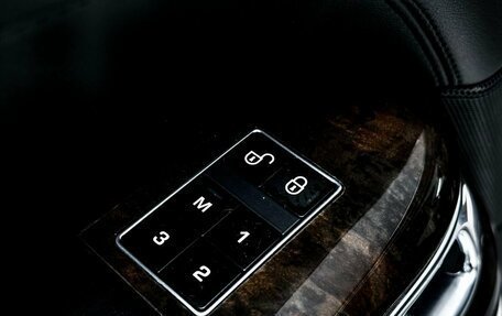 Land Rover Range Rover IV рестайлинг, 2013 год, 3 179 000 рублей, 22 фотография