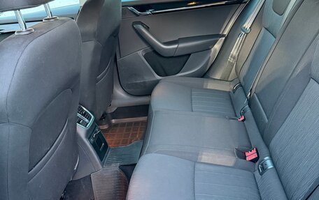 Skoda Octavia, 2018 год, 1 800 000 рублей, 11 фотография