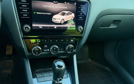 Skoda Octavia, 2018 год, 1 800 000 рублей, 14 фотография