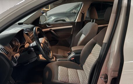 Skoda Octavia, 2011 год, 965 000 рублей, 10 фотография