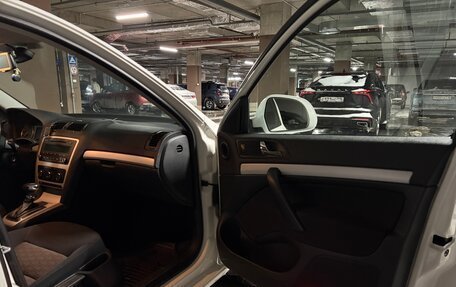 Skoda Octavia, 2011 год, 965 000 рублей, 12 фотография