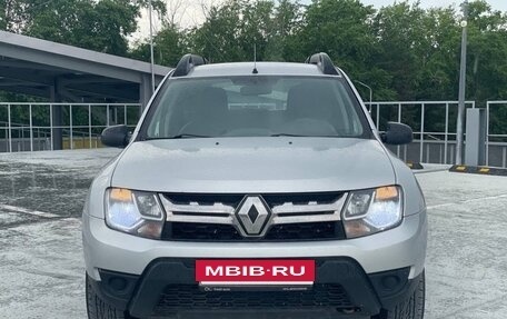 Renault Duster I рестайлинг, 2016 год, 890 000 рублей, 2 фотография