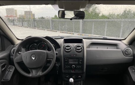 Renault Duster I рестайлинг, 2016 год, 890 000 рублей, 12 фотография