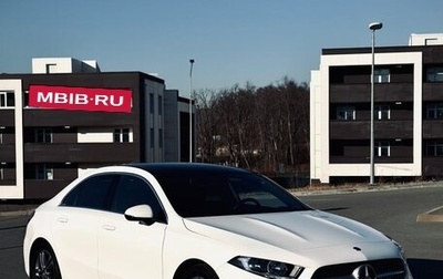 Mercedes-Benz A-Класс, 2022 год, 2 300 000 рублей, 1 фотография