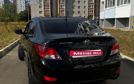 Hyundai Solaris II рестайлинг, 2011 год, 590 000 рублей, 2 фотография