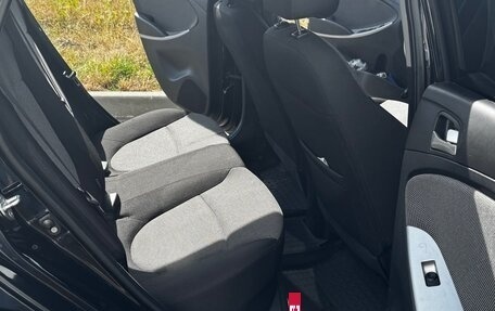 Hyundai Solaris II рестайлинг, 2011 год, 590 000 рублей, 10 фотография