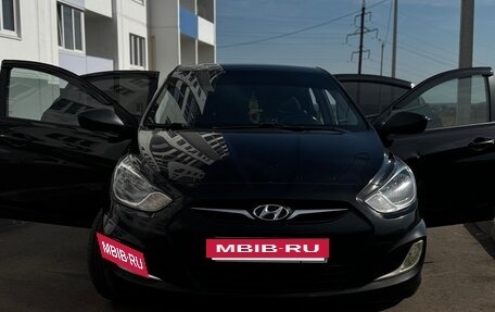 Hyundai Solaris II рестайлинг, 2011 год, 590 000 рублей, 11 фотография