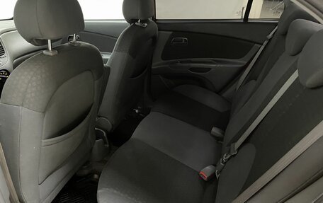 KIA Rio II, 2005 год, 599 000 рублей, 14 фотография