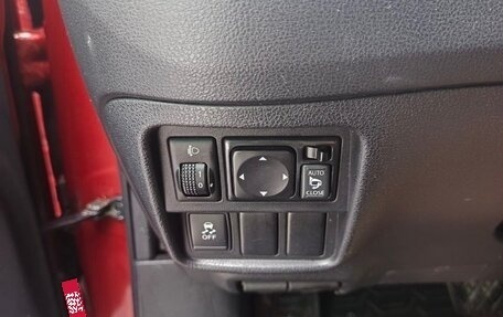 Nissan Juke II, 2014 год, 750 000 рублей, 17 фотография