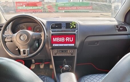 Volkswagen Polo VI (EU Market), 2012 год, 690 000 рублей, 12 фотография