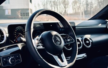 Mercedes-Benz A-Класс, 2022 год, 2 300 000 рублей, 7 фотография