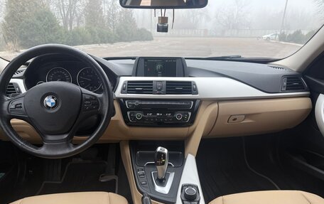 BMW 3 серия, 2018 год, 2 300 000 рублей, 10 фотография