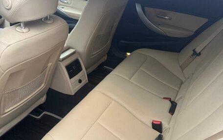 BMW 3 серия, 2018 год, 2 300 000 рублей, 8 фотография