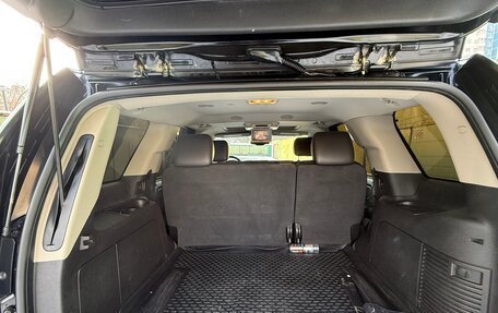 Chevrolet Tahoe III, 2011 год, 2 500 000 рублей, 10 фотография