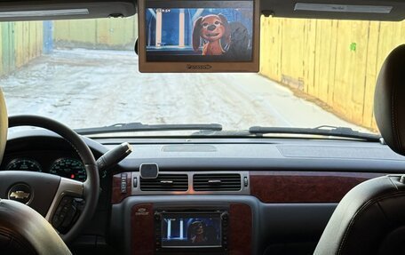 Chevrolet Tahoe III, 2011 год, 2 500 000 рублей, 8 фотография