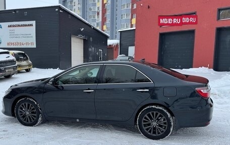 Toyota Camry, 2017 год, 1 950 000 рублей, 8 фотография