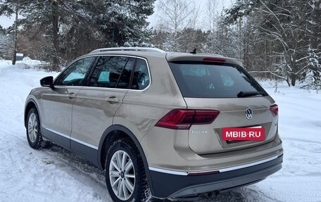 Volkswagen Tiguan II, 2017 год, 2 250 000 рублей, 4 фотография