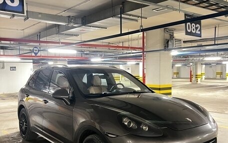 Porsche Cayenne III, 2011 год, 2 980 000 рублей, 2 фотография