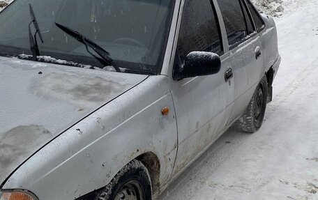 Daewoo Nexia I рестайлинг, 2003 год, 85 000 рублей, 1 фотография