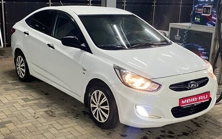 Hyundai Solaris II рестайлинг, 2014 год, 1 130 000 рублей, 1 фотография