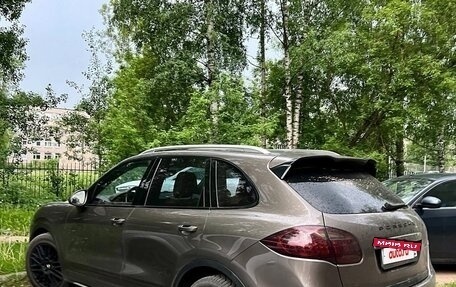 Porsche Cayenne III, 2011 год, 2 980 000 рублей, 16 фотография
