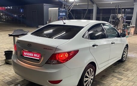 Hyundai Solaris II рестайлинг, 2014 год, 1 130 000 рублей, 4 фотография