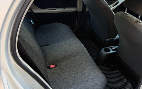 Toyota Vitz, 2010 год, 660 000 рублей, 8 фотография