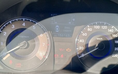 Hyundai Solaris II рестайлинг, 2012 год, 780 000 рублей, 7 фотография