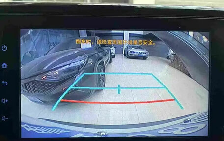 Toyota RAV4, 2022 год, 2 340 000 рублей, 7 фотография