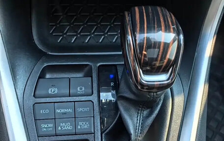 Toyota RAV4, 2022 год, 2 520 000 рублей, 7 фотография