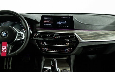 BMW 5 серия, 2020 год, 4 650 000 рублей, 14 фотография