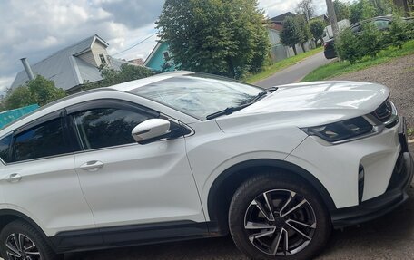 Geely Coolray I, 2023 год, 1 600 000 рублей, 9 фотография