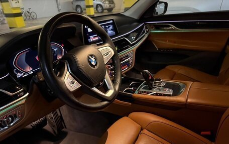 BMW 7 серия, 2022 год, 10 300 000 рублей, 2 фотография