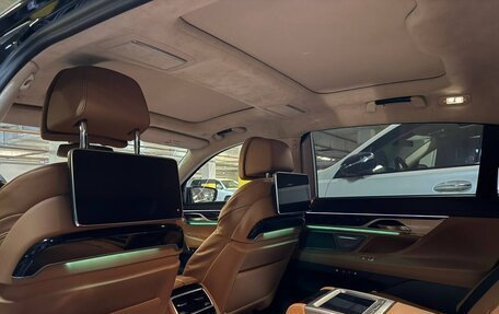 BMW 7 серия, 2022 год, 10 300 000 рублей, 4 фотография