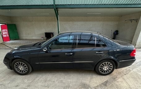 Mercedes-Benz E-Класс, 2002 год, 975 000 рублей, 3 фотография