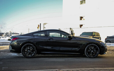 BMW 8 серия, 2024 год, 11 490 000 рублей, 6 фотография