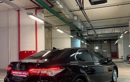 Toyota Camry, 2018 год, 2 399 000 рублей, 5 фотография