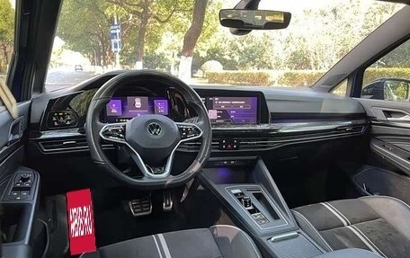 Volkswagen Golf VIII, 2023 год, 1 990 000 рублей, 11 фотография