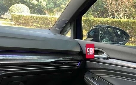 Volkswagen Golf VIII, 2023 год, 1 990 000 рублей, 14 фотография