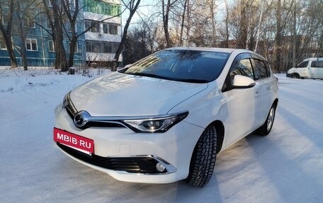 Toyota Auris II, 2015 год, 1 100 000 рублей, 8 фотография