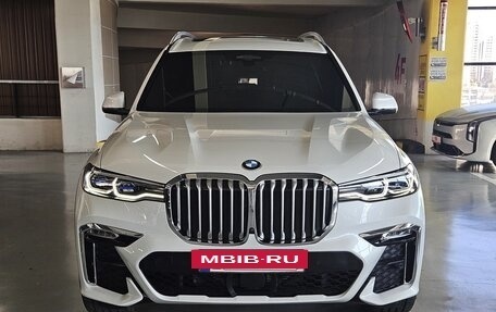 BMW X7, 2022 год, 8 999 123 рублей, 2 фотография
