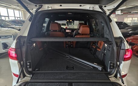 BMW X7, 2022 год, 8 999 123 рублей, 16 фотография