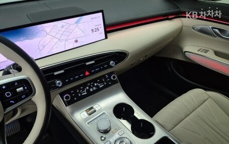 Genesis GV70, 2025 год, 7 290 099 рублей, 10 фотография