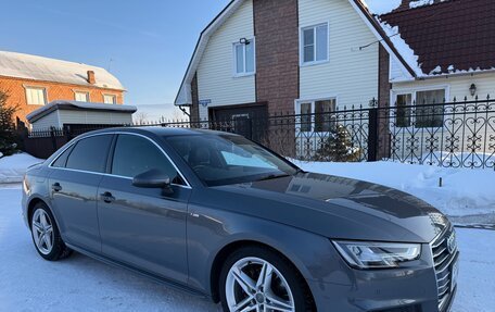 Audi A4, 2018 год, 2 125 000 рублей, 2 фотография